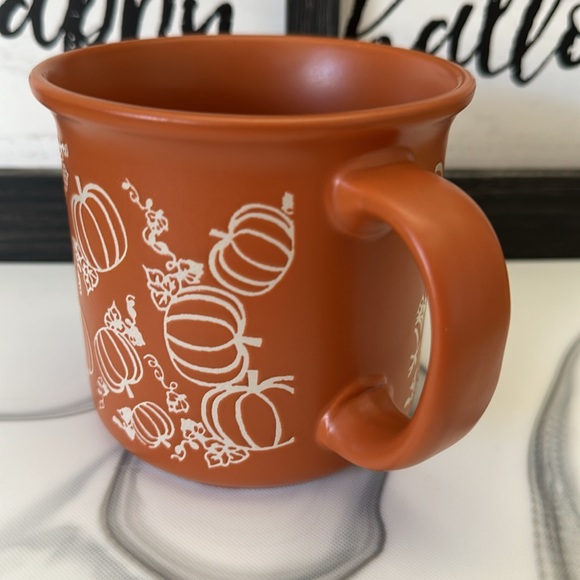 Market Finds Ceramic Mug - Picture 2 of 6